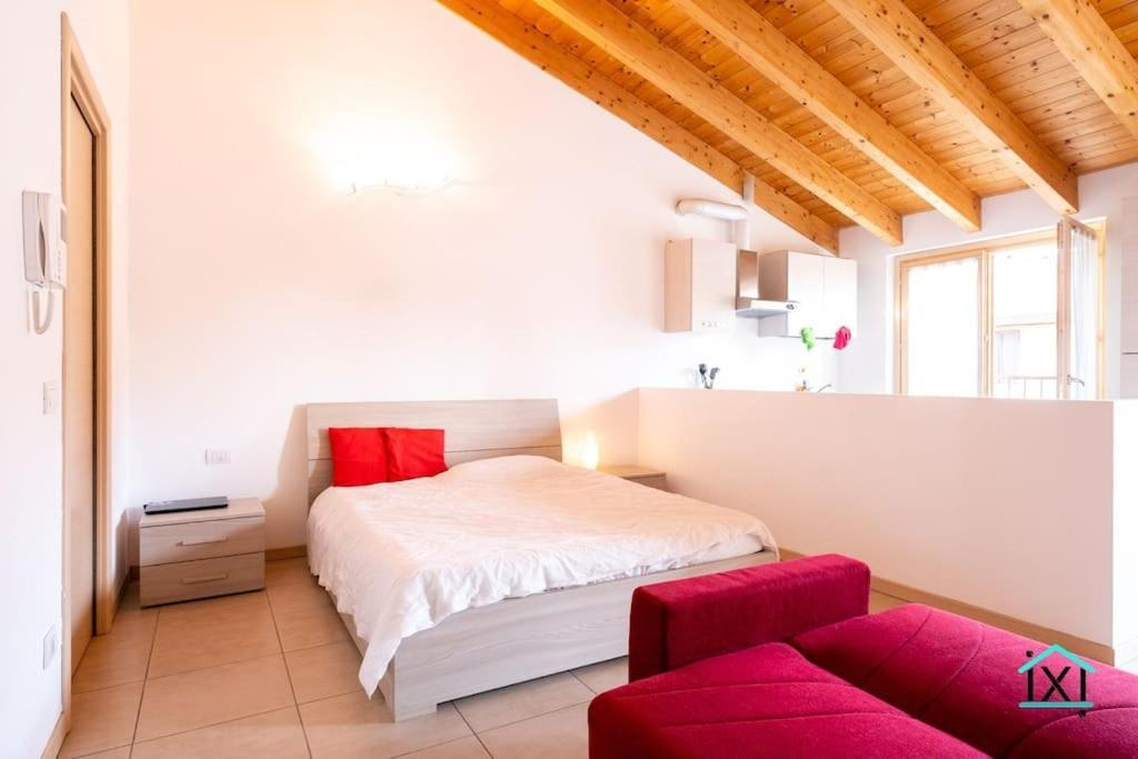 Travedona Loft By Lake Ixihome Exteriér fotografie
